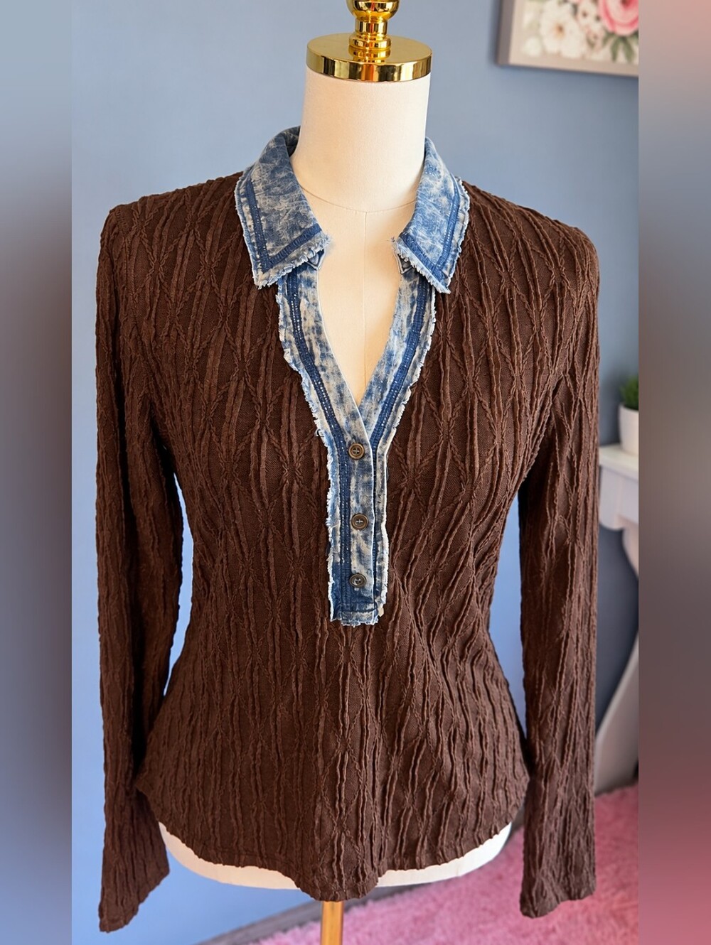 Mystree NWT Brown Textured Top M Distressed Denim Collar Boho